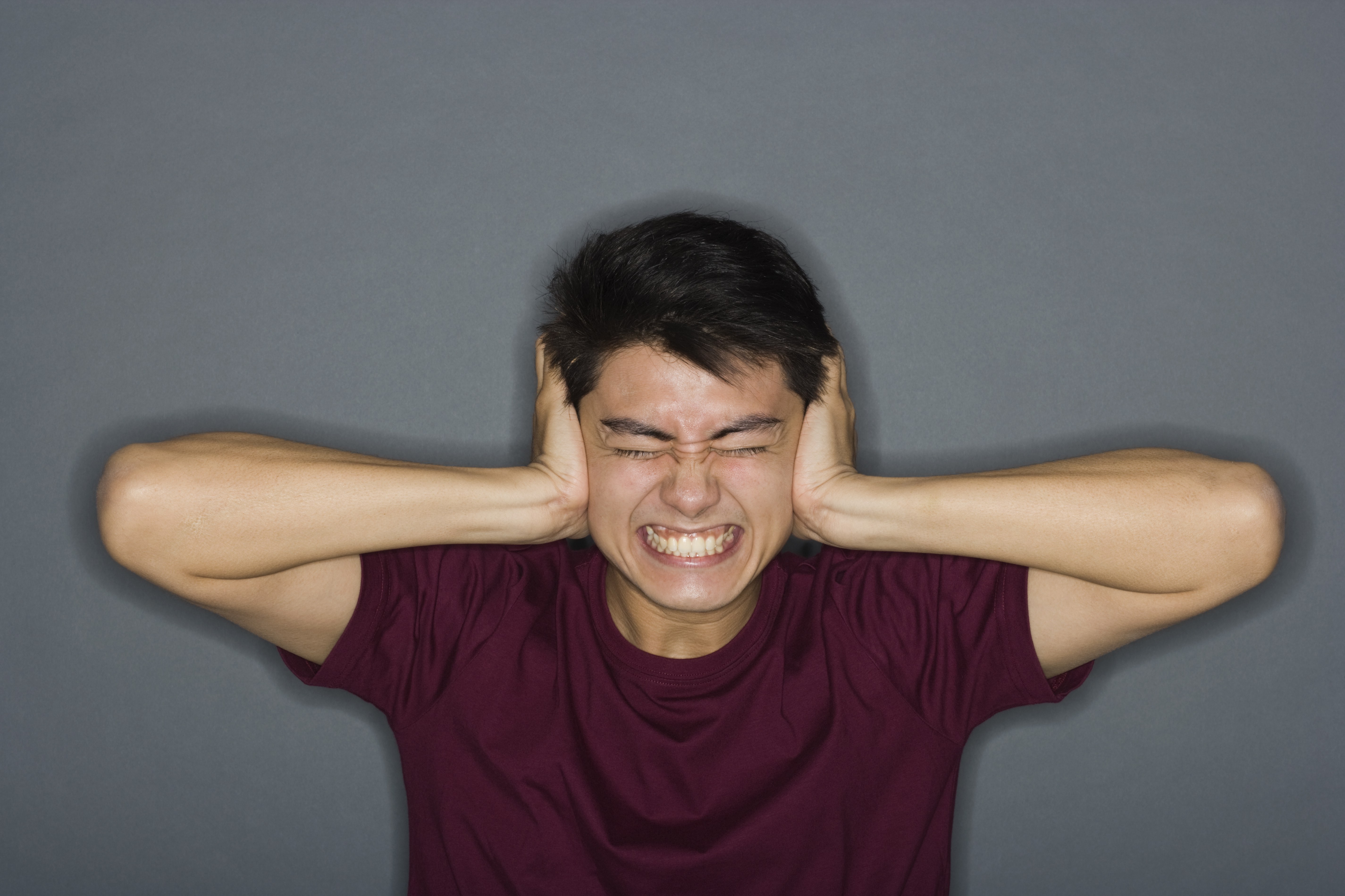 The real reason why we hate the sound of our own voice, explained by an audiologist